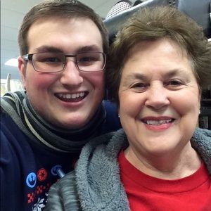 Meet your Posher, Travis